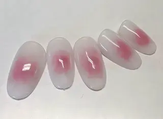 ミディアム nail salon  SyiSyu 姫路店所属・SyiSyu 姫路店のネイルデザイン