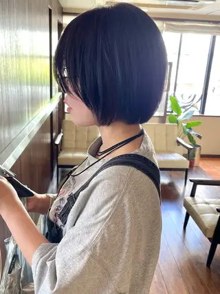 ショート カラー 髪質改善ｶﾗｰ ｹｱﾌﾞﾘｰﾁ/ﾀﾑのヘアスタイル