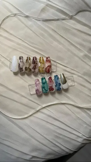 ネイル Me d'eau所属・Me d'eau Rinaのネイルデザイン