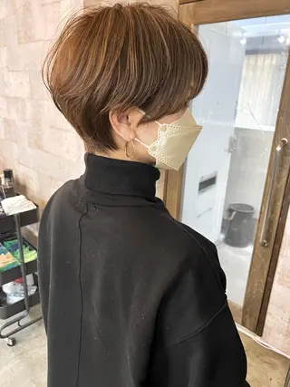 ショート PLUG hairdesignのヘアスタイル