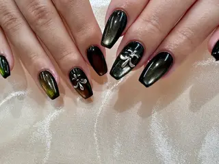 ネイル LE REVE Hinaのネイルデザイン