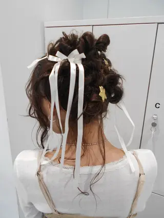 ロング ヘアアレンジ 成田 瑠衣のヘアスタイル