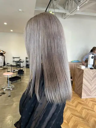 セミロング 鈴木 つかさのヘアスタイル