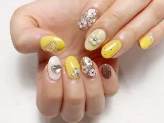 ネイル Y nail なんば堀江店のネイルデザイン