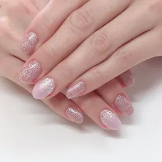 ネイル Lily Roseスタッフ一同のマツエク・マツパデザイン