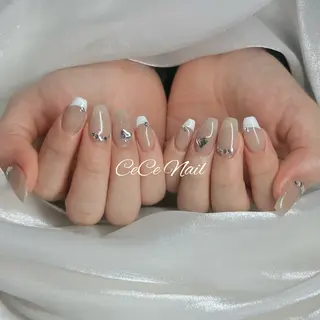 ネイル CeCe Garden所属・CeCeGarden ✨️キラキラワンホンのネイルデザイン