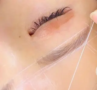 アイブロウ Dahlia Beauty 伊藤のマツエク・マツパデザイン