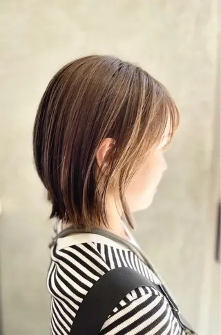 ショート ブリーチなし透明感 カラー✨横山 佳希のヘアスタイル