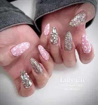 ネイル Lilly Co.のネイルデザイン