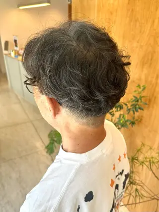 ミディアム パーマ メンズ メンズパーマ達人/ フェード/イツキのヘアスタイル