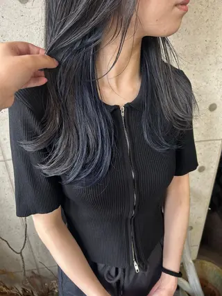 ロング カラー Noah所属・折下 はるかのヘアスタイル