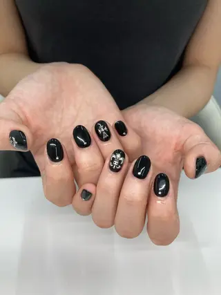 ネイル 佐々木 優花のネイルデザイン