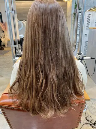 ロング カラー 🌼ハイライト透明感 🌼maiのヘアスタイル