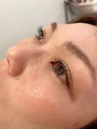 マツエク・マツパ ちょっきん&ぱーまひらの所属・渡邉 沙也果のマツエク・マツパデザイン