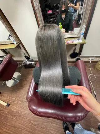 ロング アメーテールアーム所属・溝添 雄哉のヘアスタイル