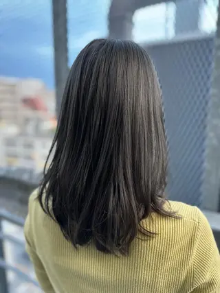 セミロング JYO 髪質改善専門家のヘアスタイル