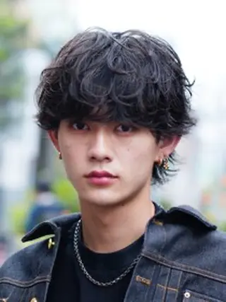 ミディアム パーマ メンズ fifth 渡部竜馬のヘアスタイル