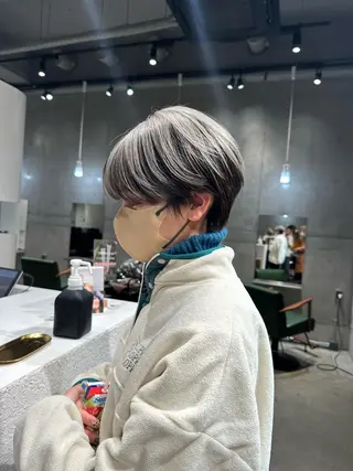 ショート カラー MONIQA【モニカ】所属・名古屋ハイトーン/ 🐶ブリーチ専門店のヘアスタイル