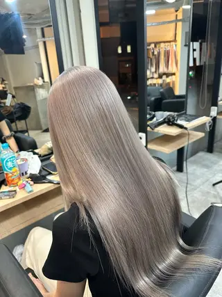ロング カラー 難波ブリーチカラー 伊藤洋輝のヘアスタイル
