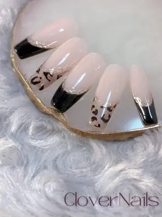 ネイル 自宅ネイルサロン クロバーネイルのネイルデザイン