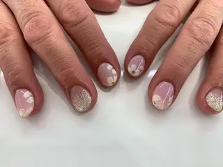 ネイル Mule Beauty Salon所属・ミュール ビューティーサロンのネイルデザイン