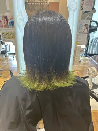 ミディアム カラー 福森 みずきのヘアスタイル