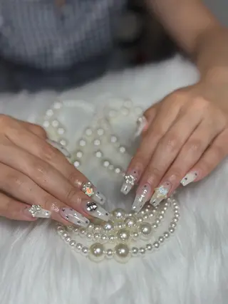 ネイル DEMAIN- 🌹のネイルデザイン