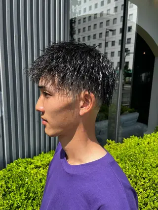 ミディアム パーマ メンズ &CREW スタッフのヘアスタイル