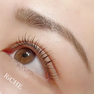 マツエク・マツパ RiCHE吉祥寺店所属・Yuriko⭐️ まつげ/眉毛のマツエク・マツパデザイン