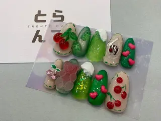 ネイル ハセガワ ユイのネイルデザイン