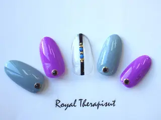 ネイル 【尾下】 ロイヤル•セラピストのネイルデザイン