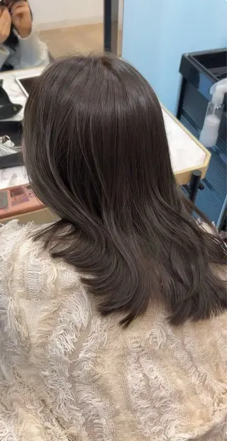 ミディアム 艶髪໒꒱/透明感 カラー🍀_そら🪽のヘアスタイル