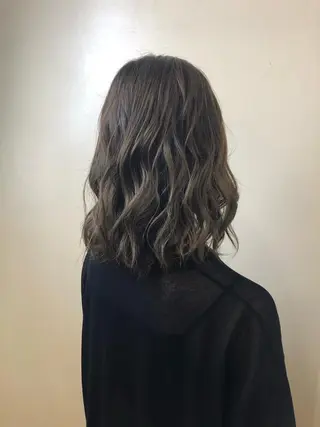 セミロング カラー 長瀬 燎哉のヘアスタイル