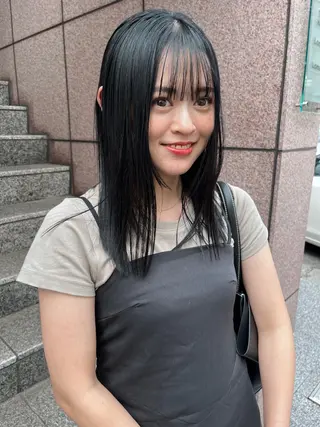 ミディアム カラー スッと馴染むhair /ヨシダトモキのヘアスタイル