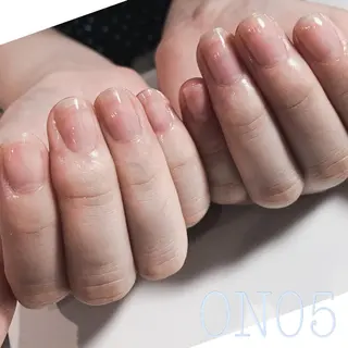 ネイル 園 寛子 （ネイリスト）のネイルデザイン