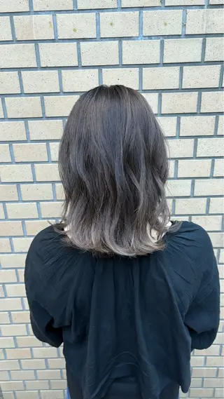 カラー 【sica】 チナのヘアスタイル