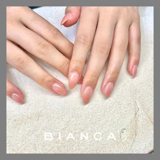 ネイル bianca TORII🌞のネイルデザイン