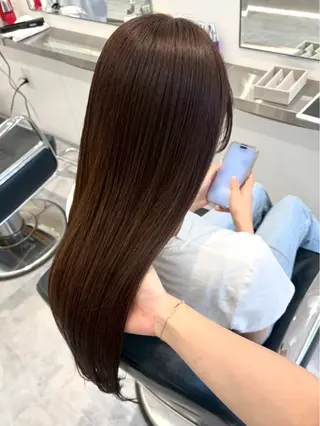 ロング カラー 平野 真央のヘアスタイル