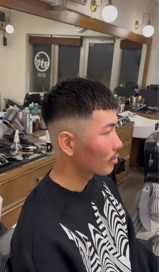 ショート 💈バーバー💈 カイのヘアスタイル