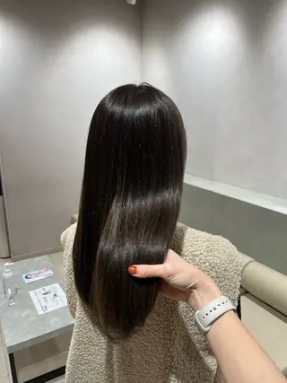 ロング カラー 後藤 愛美/レイヤーカットのヘアスタイル