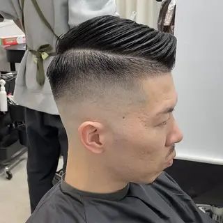 ショート カラー ヘアアレンジ パーマ メンズ キッズ ネイル マツエク・マツパ アイブロウ メンズ専門/パーマ/ フェード/みづきのヘアスタイル