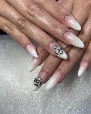 ネイル ToliyDeliy akemiのネイルデザイン