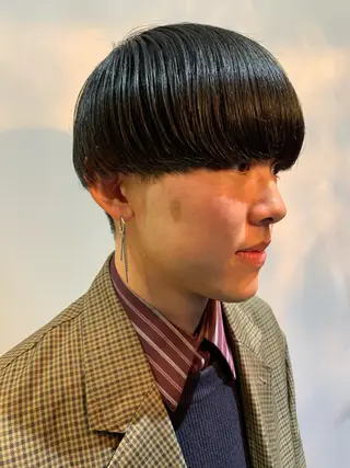 メンズ FLOWERS所属・ウルフ、レイヤー 、メンズカットSHOのヘアスタイル