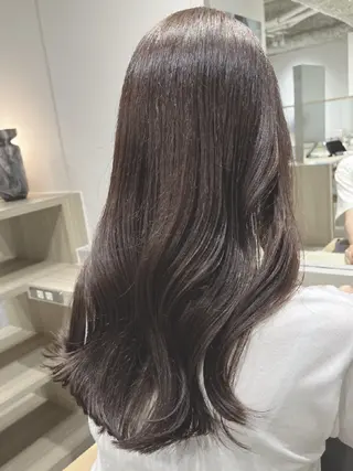 ロング LOVEST クロサカ ユウナのヘアスタイル