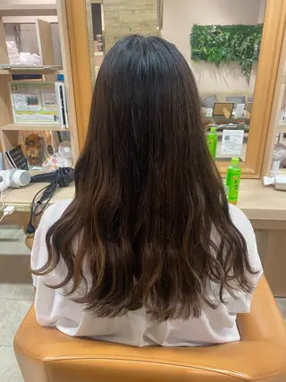 ロング カラー 🩶 AIRA / 透明感カラー 🩶のヘアスタイル