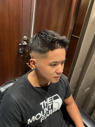 ショート メンズ ヒロ銀座ヘアーサロン六本木店所属・宮崎 陽樹のヘアスタイル