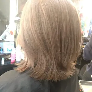 ミディアム ブリーチ/ヘアケア/ 艶髪/イギチハルのヘアスタイル