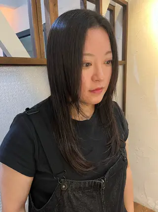 ロング 南 瑠奈のヘアスタイル