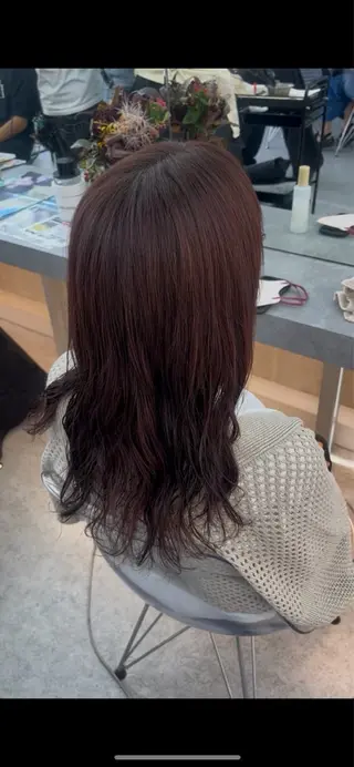 ロング カラー MONA HARUNAのヘアスタイル