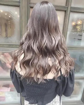 ロング カラー grow上野御徒町【グロウ】所属・ブリーチ・ハイトーン 特化🎉内山のヘアスタイル
